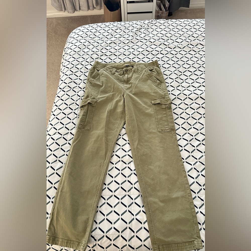 Women American eagle stretch cargo pants -12